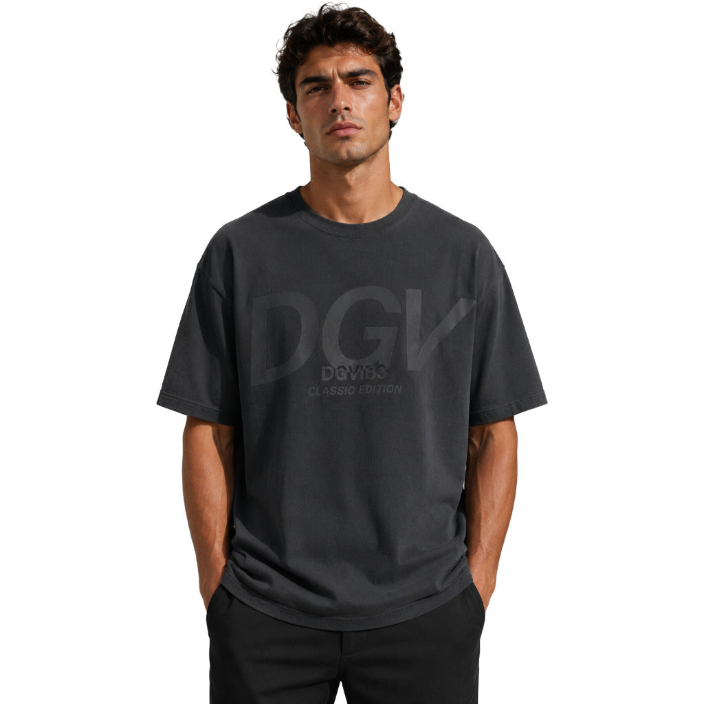 Dolce & Gabbana – Classic Edition black cotton T-shirt – front view with large chest logo