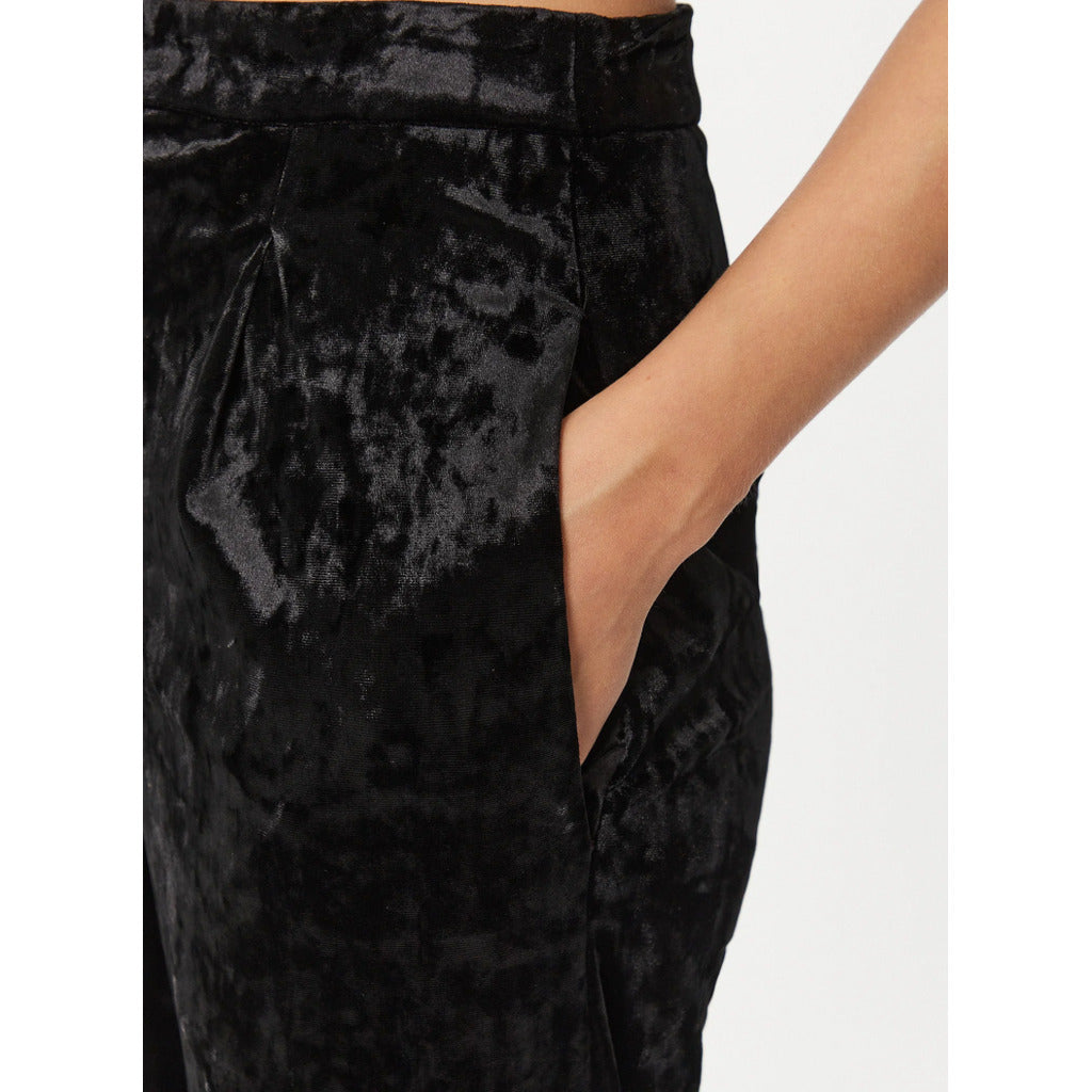 Patrizia Pepe Velvet Trousers in Black