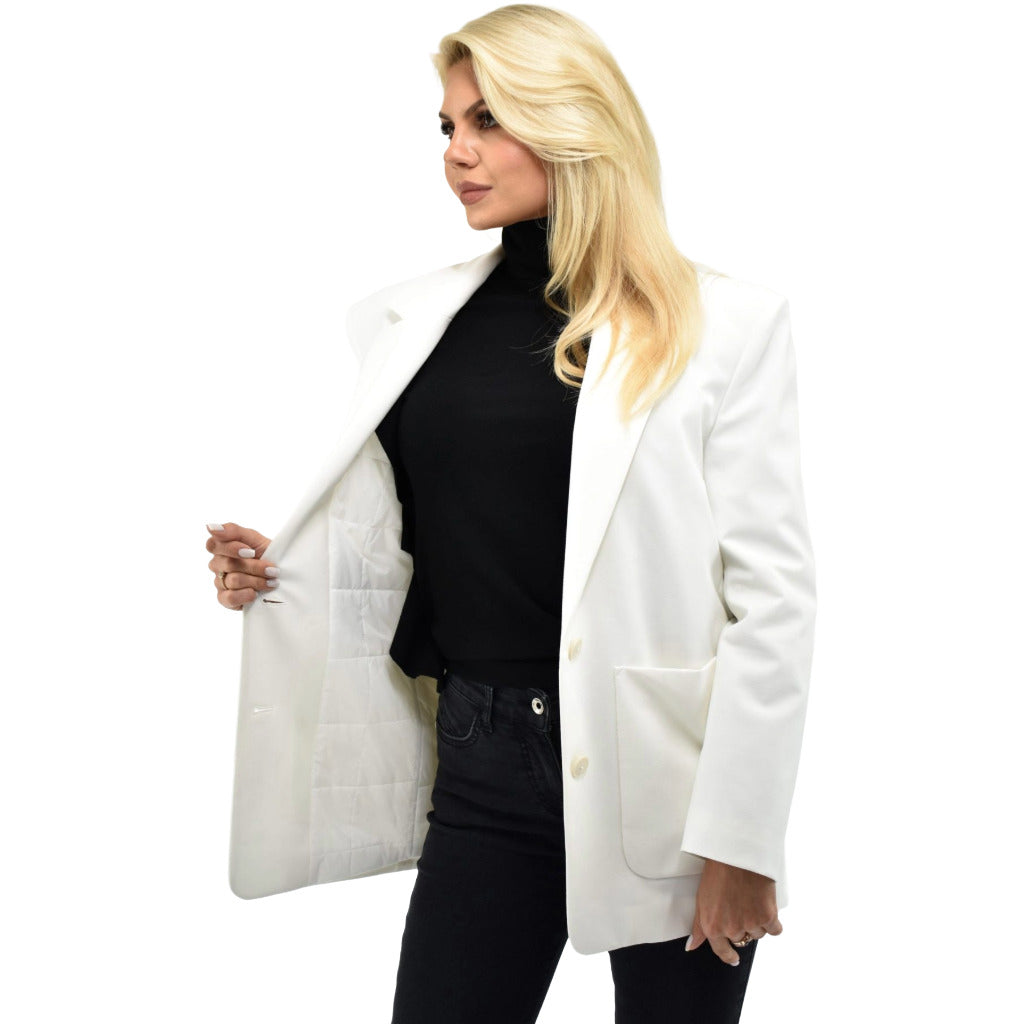 Patrizia Pepe – white padded single-breasted jacket – open front showing quilted lining