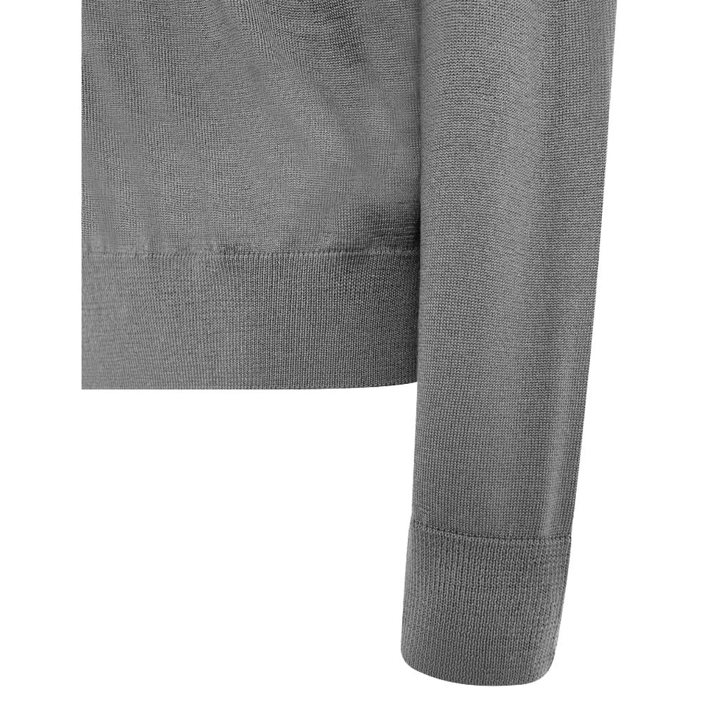 Alpha Studio – grey merino wool crewneck sweater – close-up of ribbed cuff and hem texture