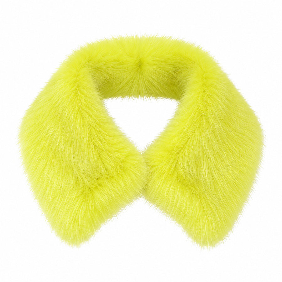 Anna Molinari – fluffy lime fur collar – flat front view with pointed ends