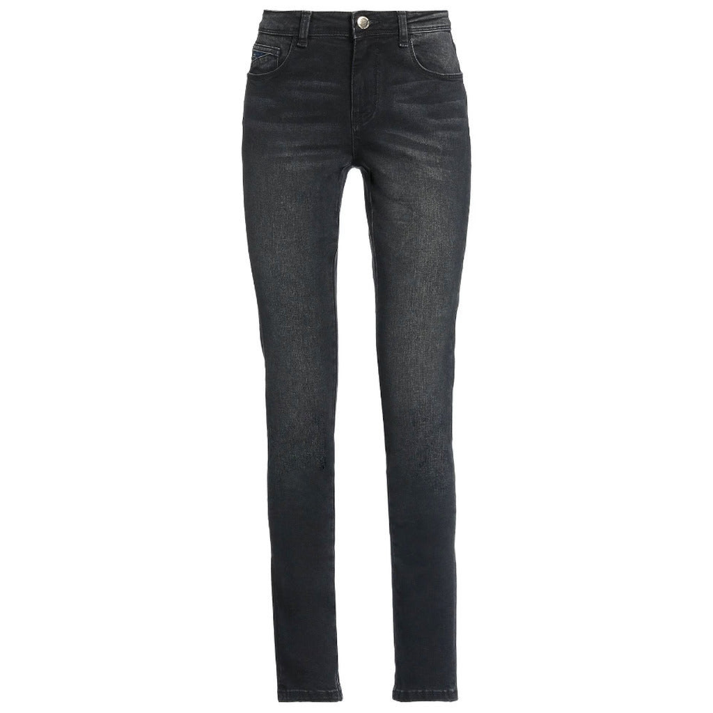 Yes Zee – black skinny jeans – front-facing flat packshot