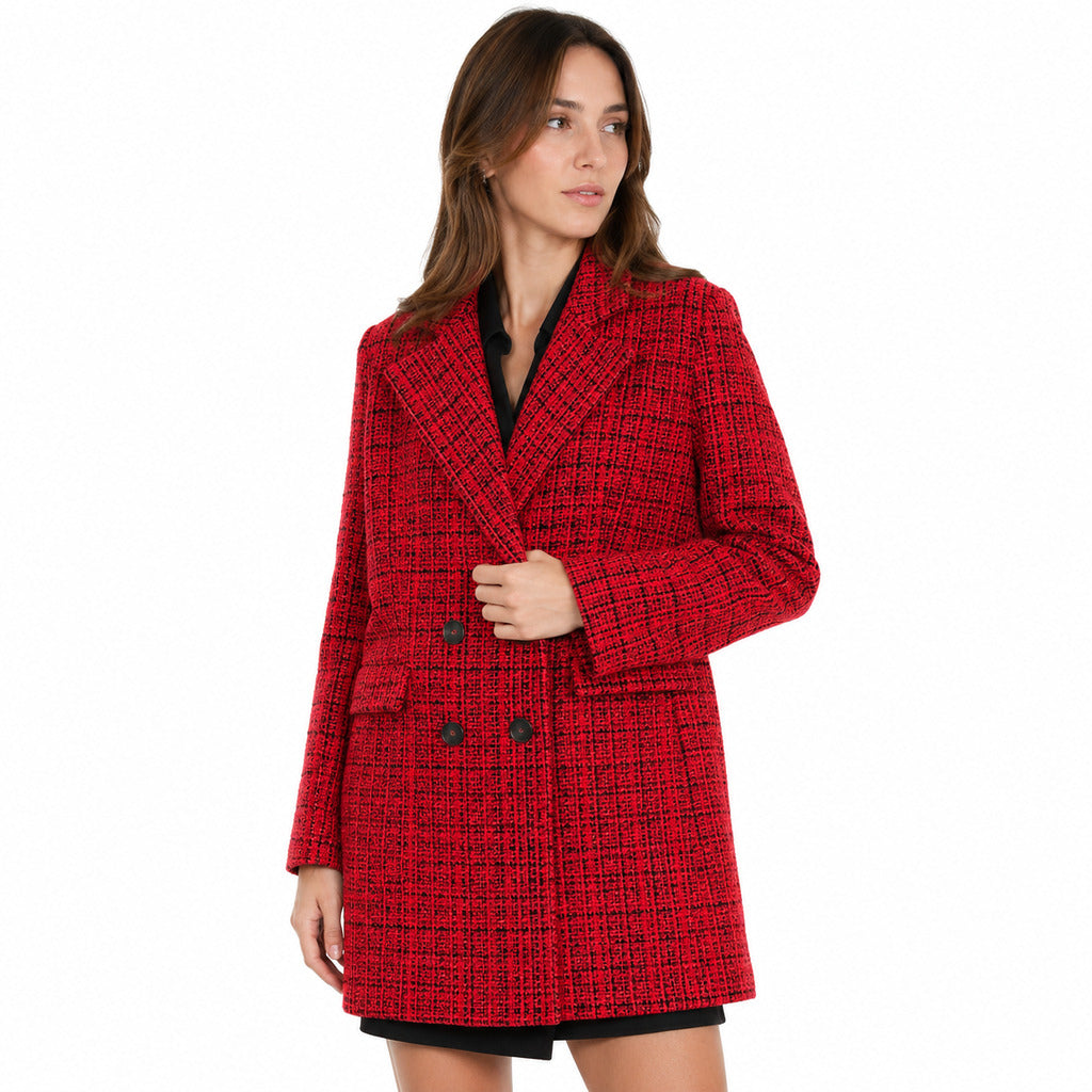 Patrizia Pepe – Coral red textured coat – front view with double-breasted buttons and model wearing it
