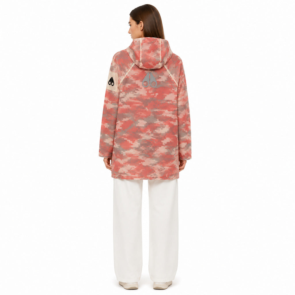 Moose Knuckles – Yoho camouflage rain jacket – model wearing it from behind