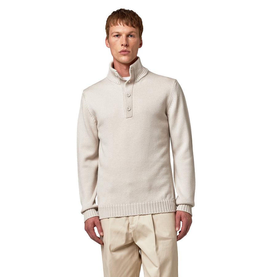 Alpha Studio Merino Wool Turtleneck Sweater in White