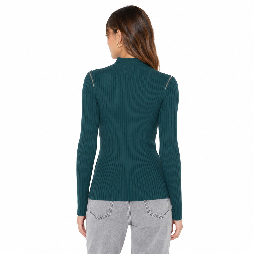 Patrizia Pepe – green ribbed high-neck sweater – back view with shoulder zippers