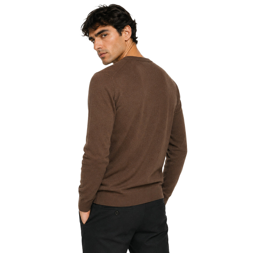 Dolce & Gabbana – brown cashmere cardigan – back view worn by model