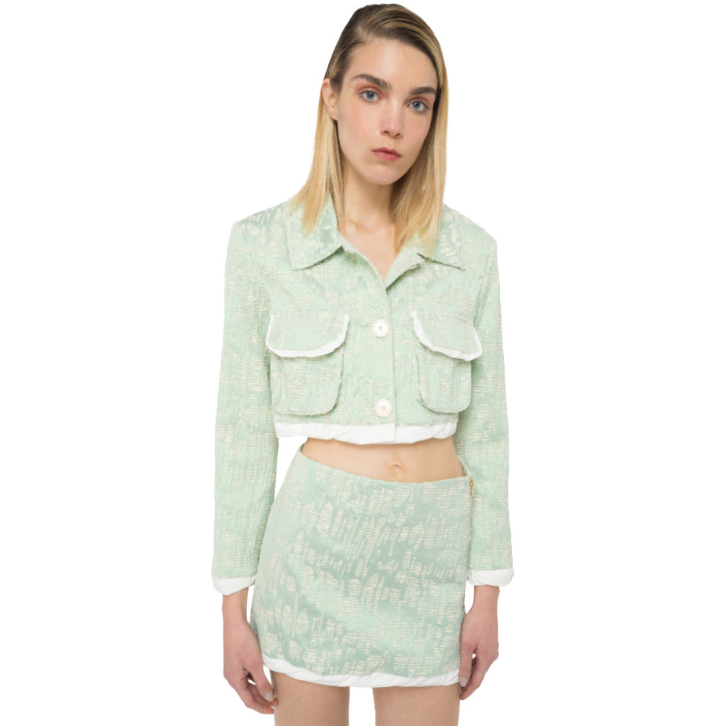 Pinko – cropped mint green jacket with textured fabric – model wearing it from the front