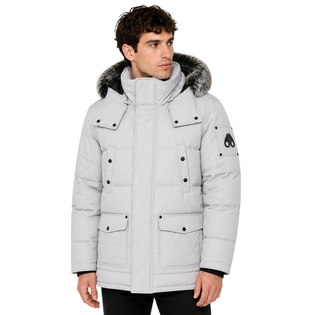 Moose Knuckles – gray Onyx Big Ridge hooded jacket – model wearing it from the front