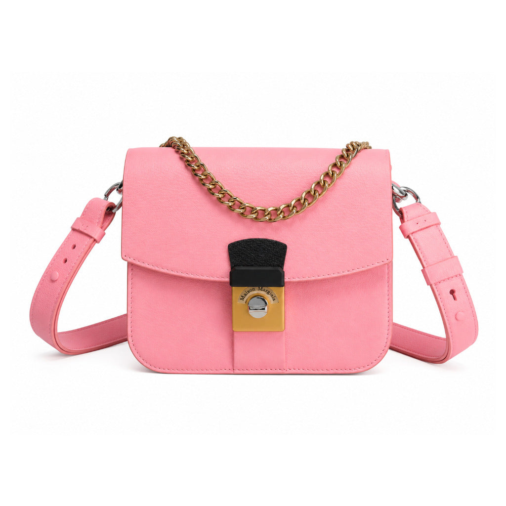 Maison Margiela – pink shoulder bag with gold-tone chain – front view with chain and clasp