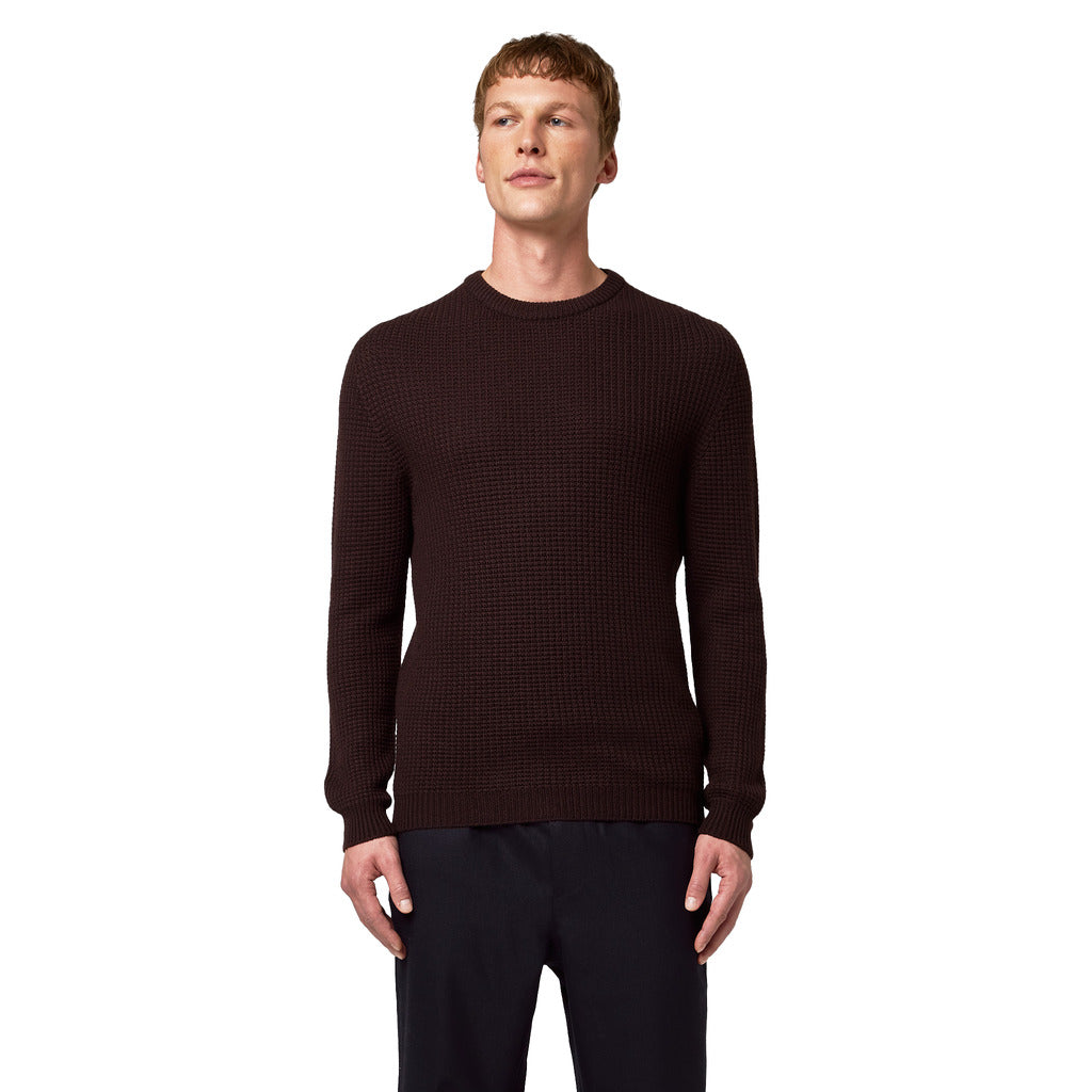 Alpha Studio Merino Wool Crew Neck Sweater