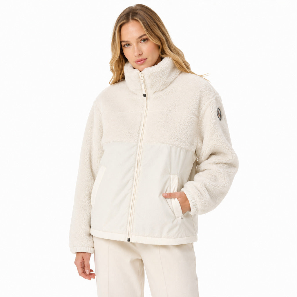 Parajumpers – Kofinne white fleece bomber jacket – worn front view with pockets