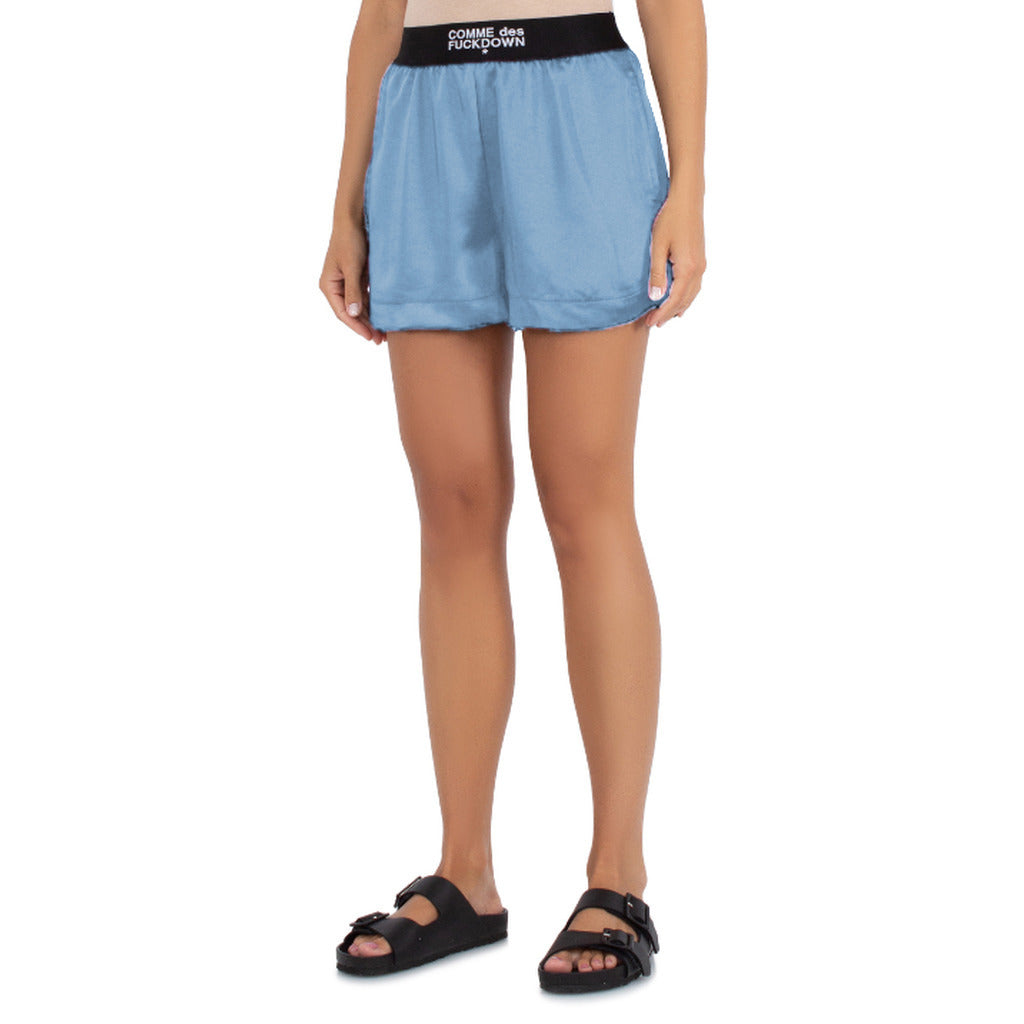 Comme Des Fuckdown – light blue shorts with black waistband – worn from the front