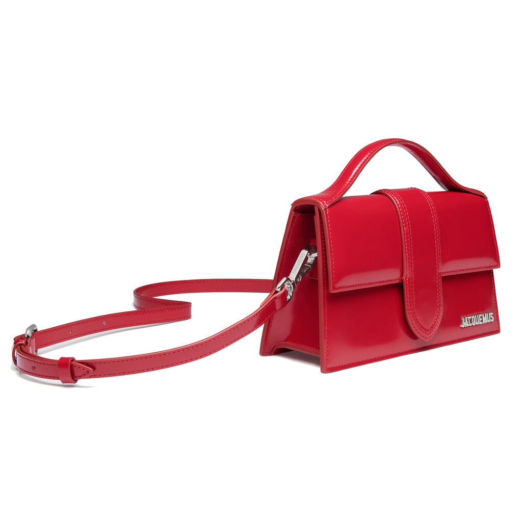 Jacquemus – Le Grand Bambino schoudertas – rode tas schuin van voren met lange schouderriem