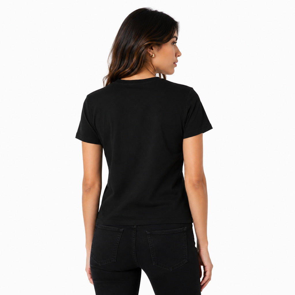 Moose Knuckles – black T-shirt with blue Montreal logo – model wearing it, back view