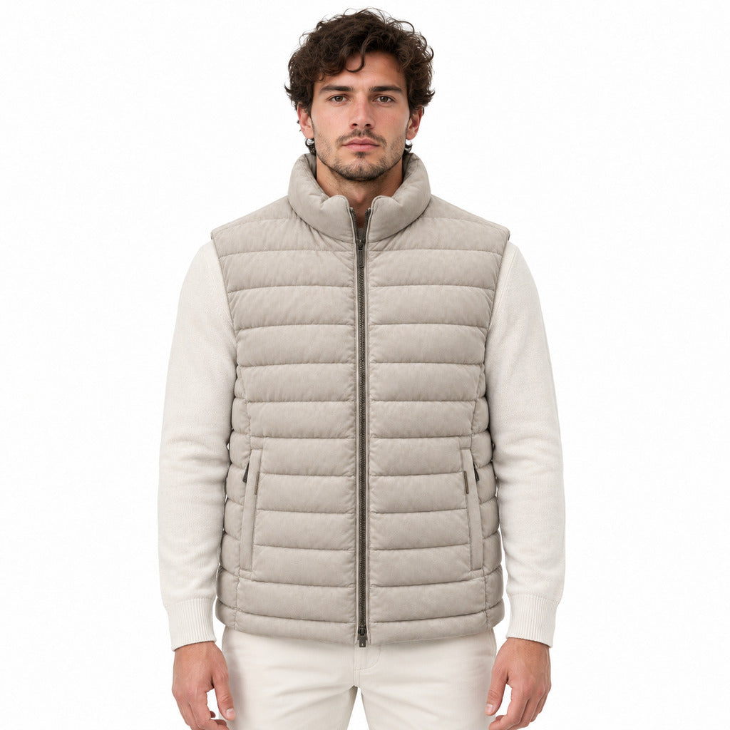 Moorer – Quilted Leather Vest in Marble – beige quilted vest worn over a white sweater