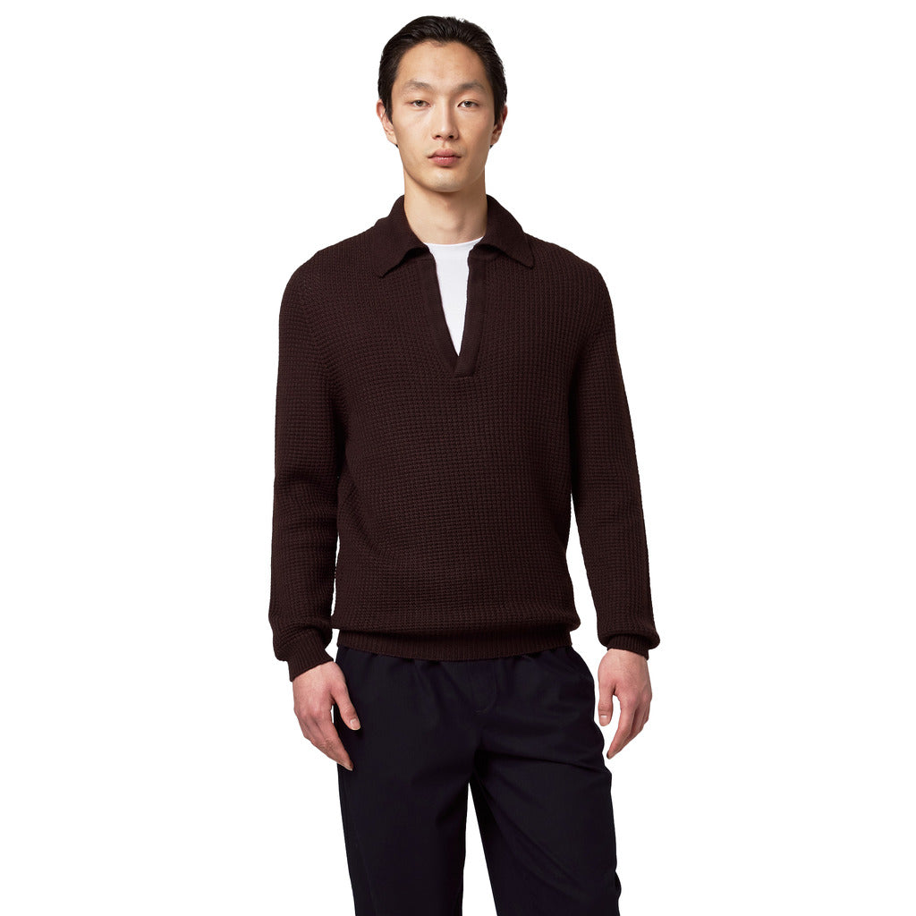 Alpha Studio Polo A V V-Neck Sweater in Merino Wool