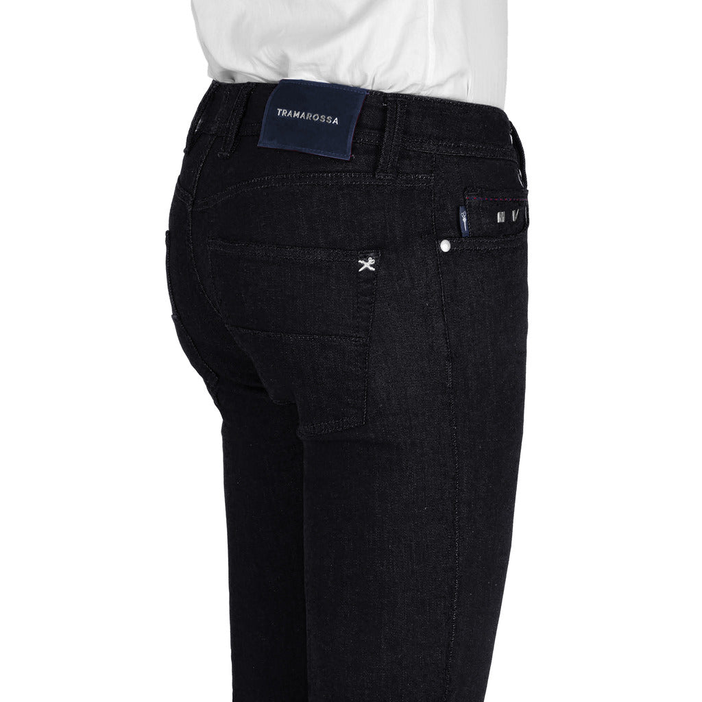 Tramarossa – Michelangelo Zip SS 1Day Jeans in Black – worn rear-side view with back label
