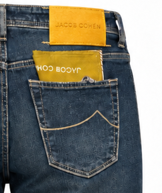 Jacob Cohen – blue cropped carrot jeans – close-up of back pocket stitching and labels